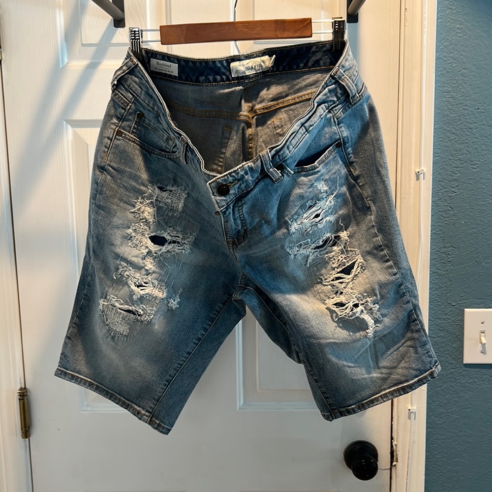 Torrid Size 16 Light-Wash Boyfriend Shorts